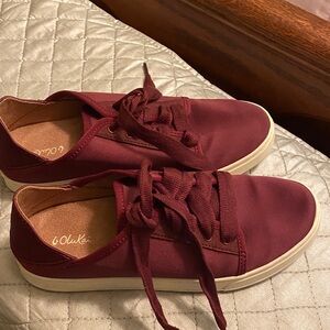 OluKai Women's Maroon Sneakers